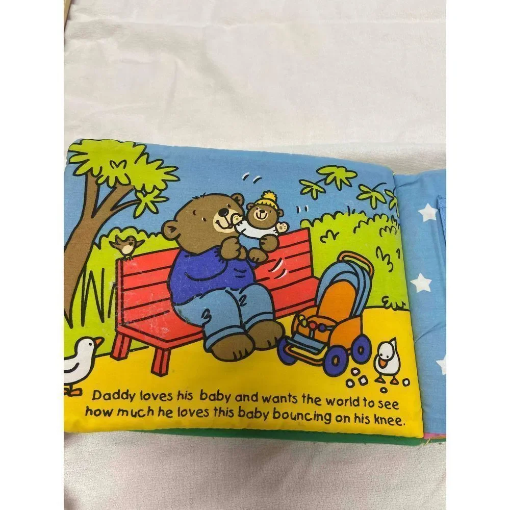 Everyone loves baby plush photo book‎ 10.5x6.5”
